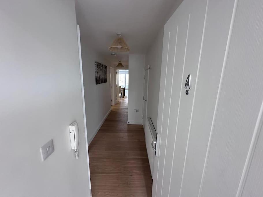 2Bed Ground Floor Flat + Garden Lägenhet Sunningwell Exteriör bild